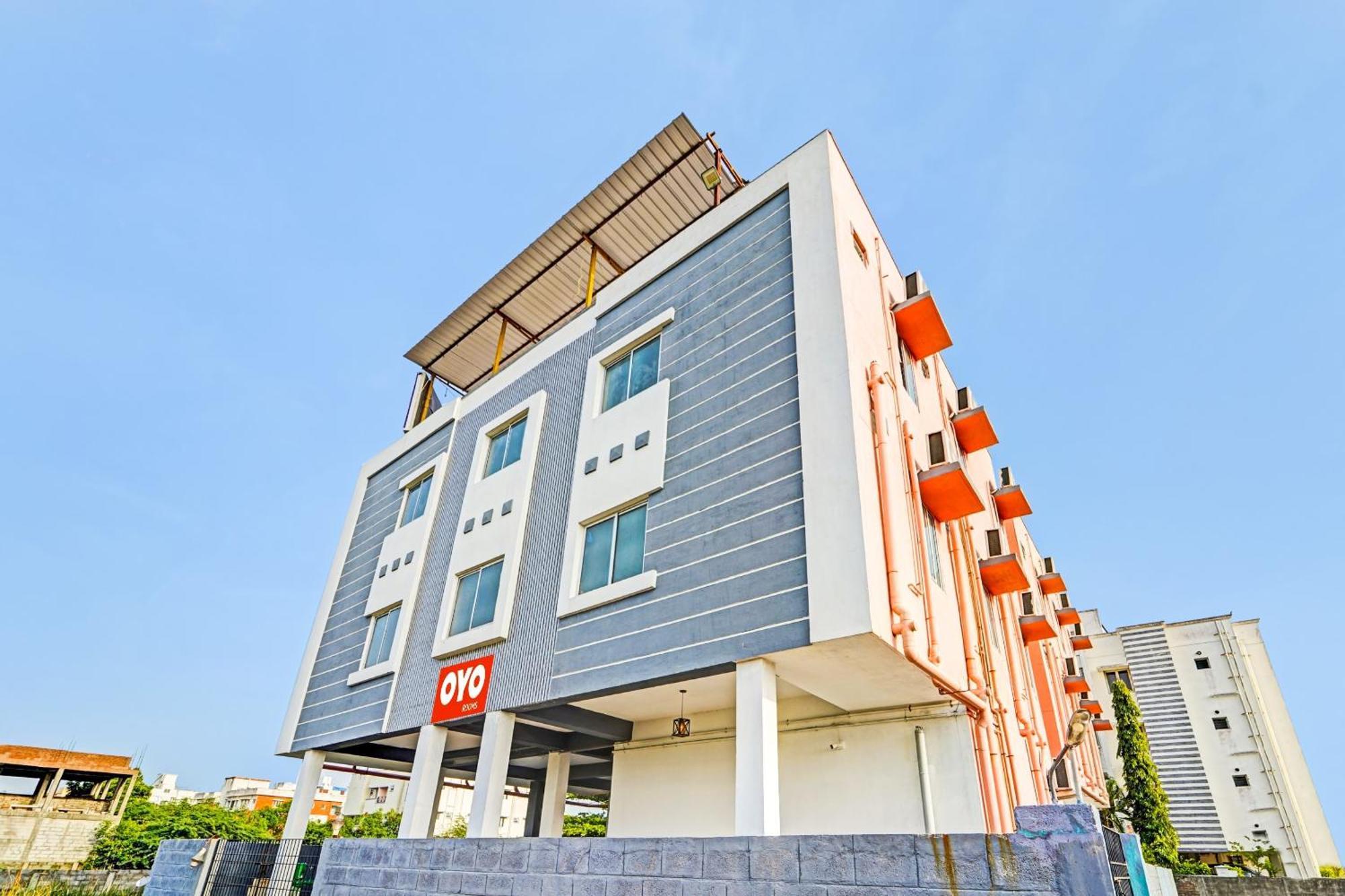 Hotel O Karapakkam, เชนไน ภายนอก รูปภาพ